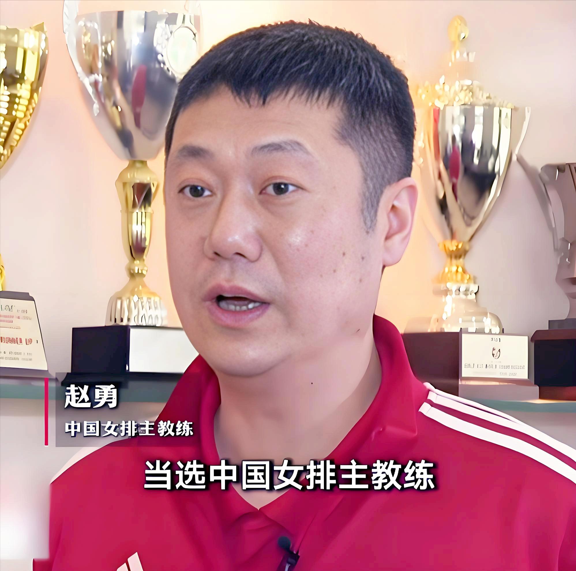 中国女排刷新世界纪录，国乒教练激动落泪！